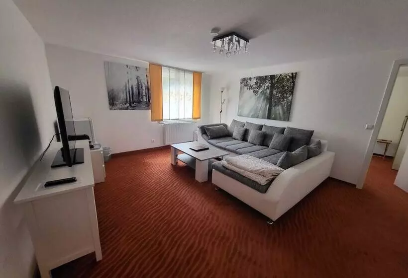 Hotelli Landgasthof Kleine Kommode