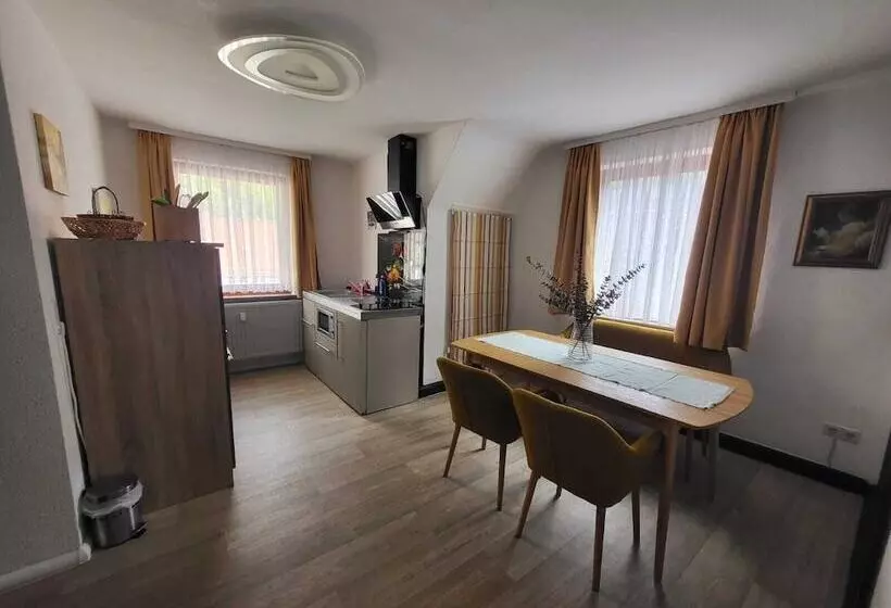 Hotelli Landgasthof Kleine Kommode