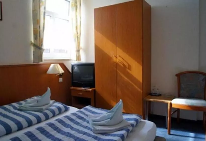 ペンション Gästehaus Restaurant Norddeich