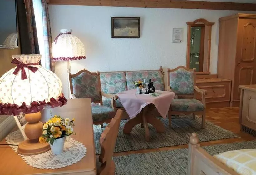 Majatalo Landgasthof/landhaus Waldlust