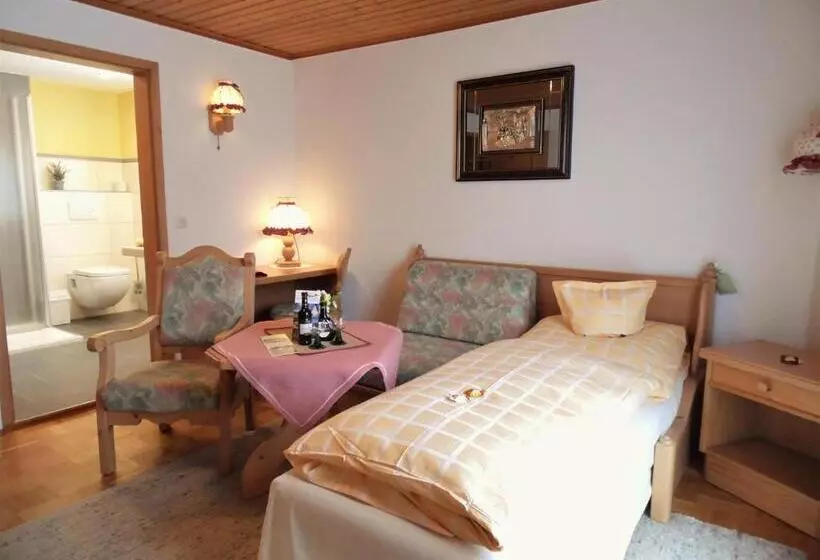 Majatalo Landgasthof/landhaus Waldlust