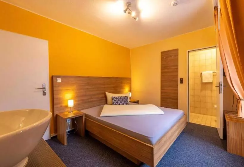 Majatalo Zur Lindenau