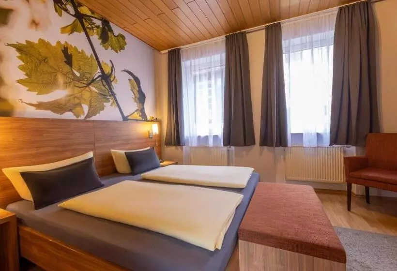 Majatalo Zur Lindenau