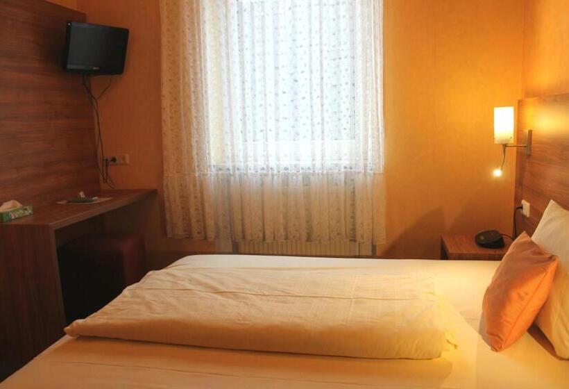 Пансион Zur Lindenau