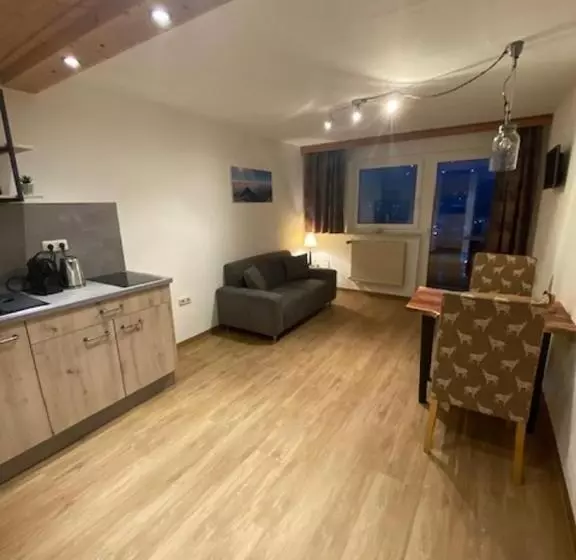 Majatalo Alpenappartements Schwalbennestl