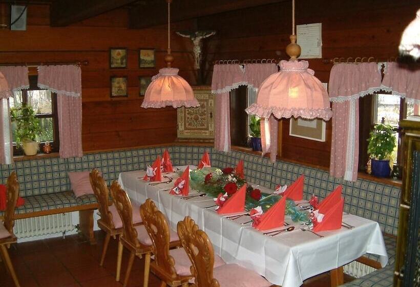 Pension St. Georg Mit Moststüberl