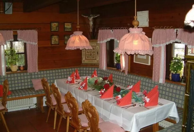 Pension St. Georg Mit Moststüberl