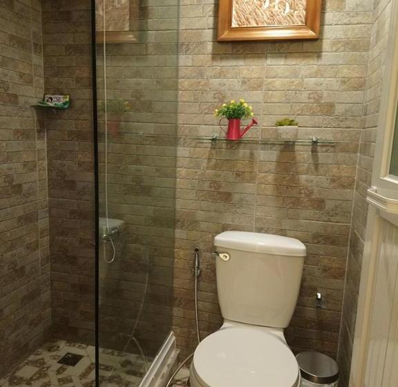 הוסטל Prosperity Inn