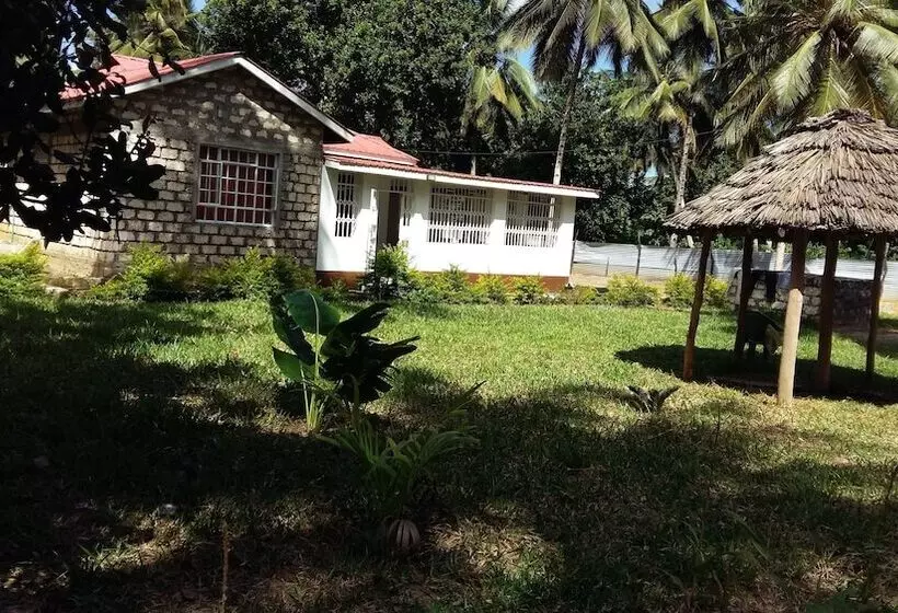 Amani Cottage