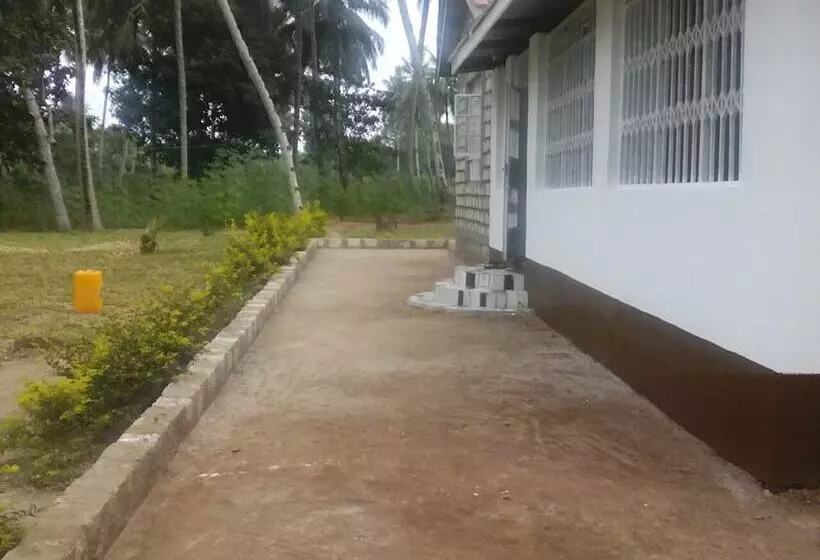 Amani Cottage