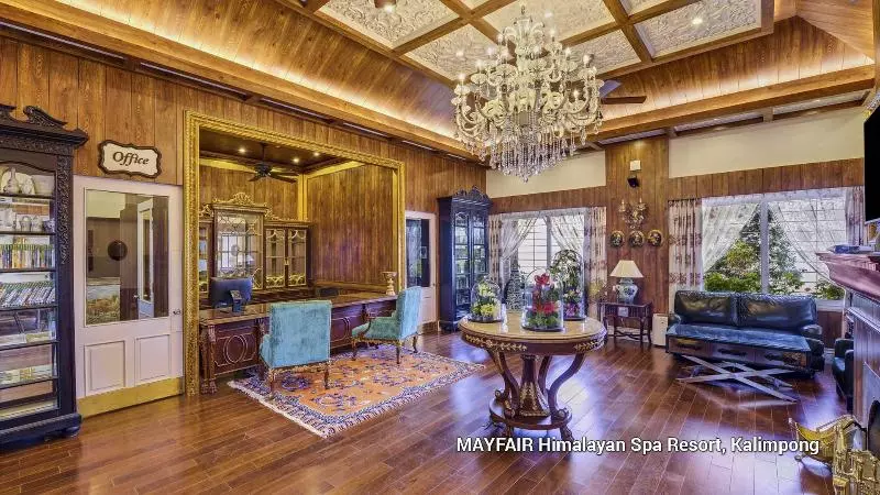 ホテル Mayfair Himalayan Spa Resort