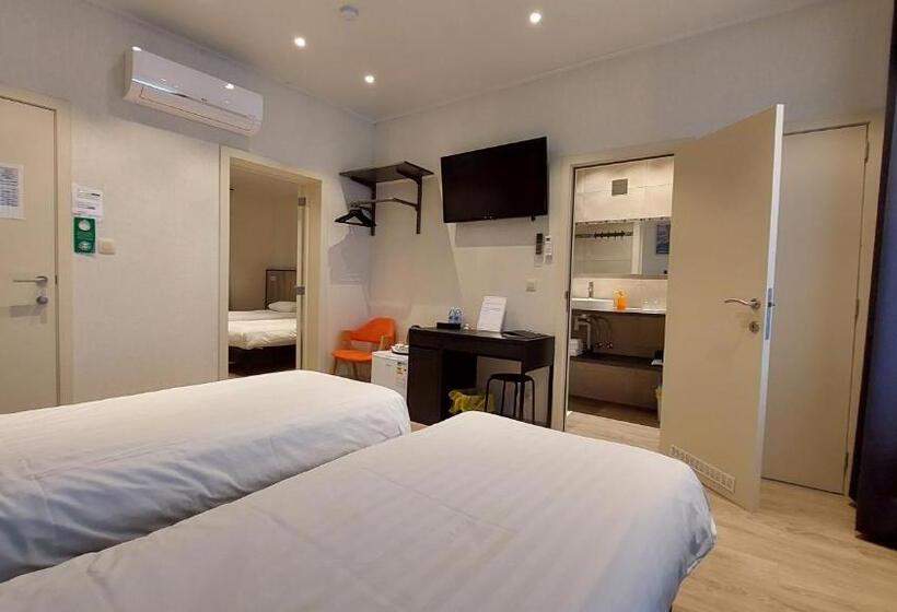 پانسیون Albert Rooms