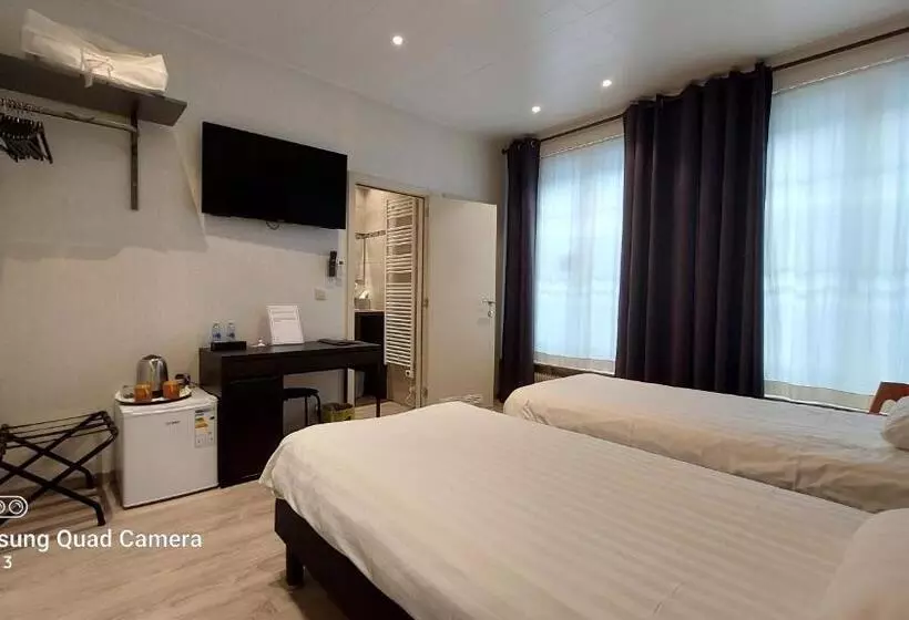 ペンション Albert   Rooms