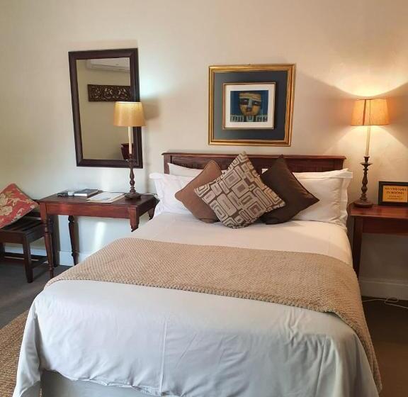 פנסיון Roche House