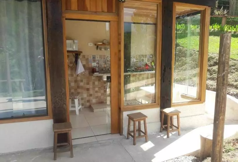 ペンション Cores E Flores Da Serra Pousada De Charme