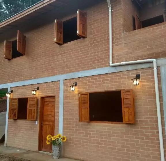 ペンション Cores E Flores Da Serra Pousada De Charme