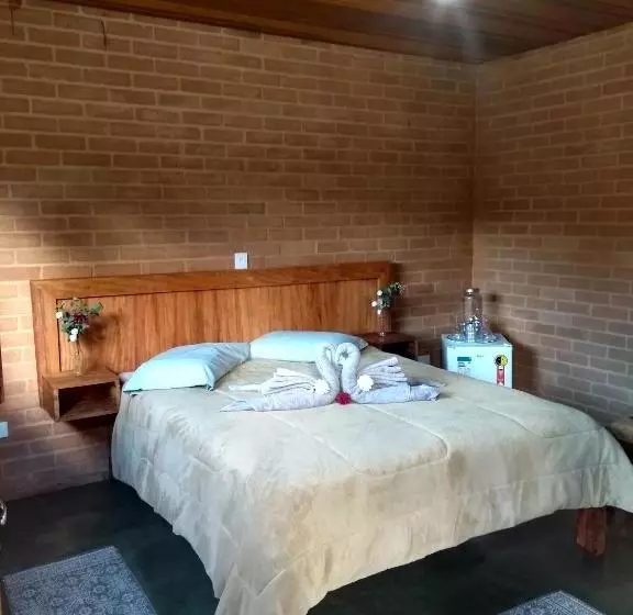 ペンション Cores E Flores Da Serra Pousada De Charme