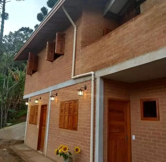 ペンション Cores E Flores Da Serra Pousada De Charme