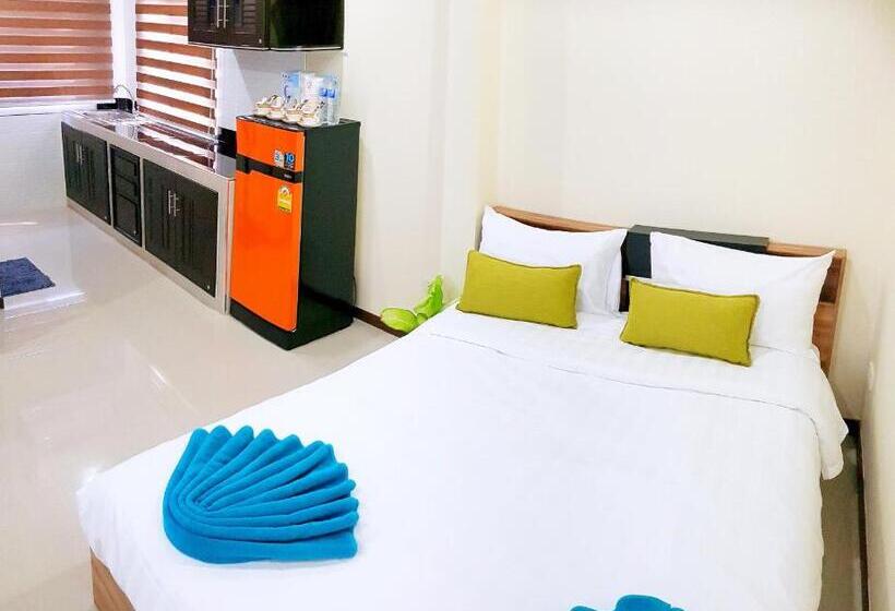 Walking Street Residence   Boutique Suites Near The Beach & Walking Street