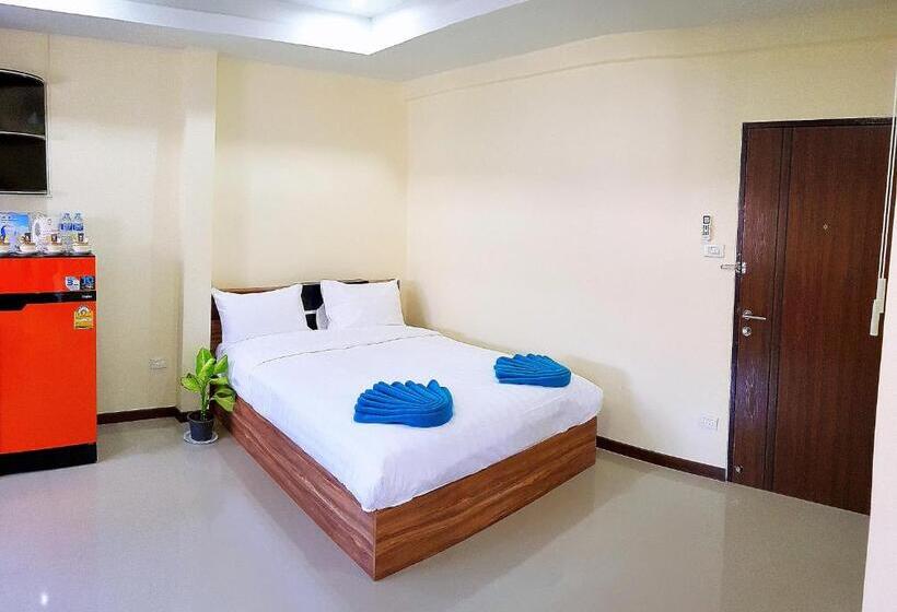 Walking Street Residence   Boutique Suites Near The Beach & Walking Street