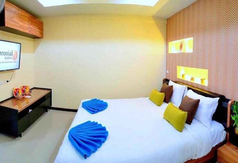 Walking Street Residence   Boutique Suites Near The Beach & Walking Street