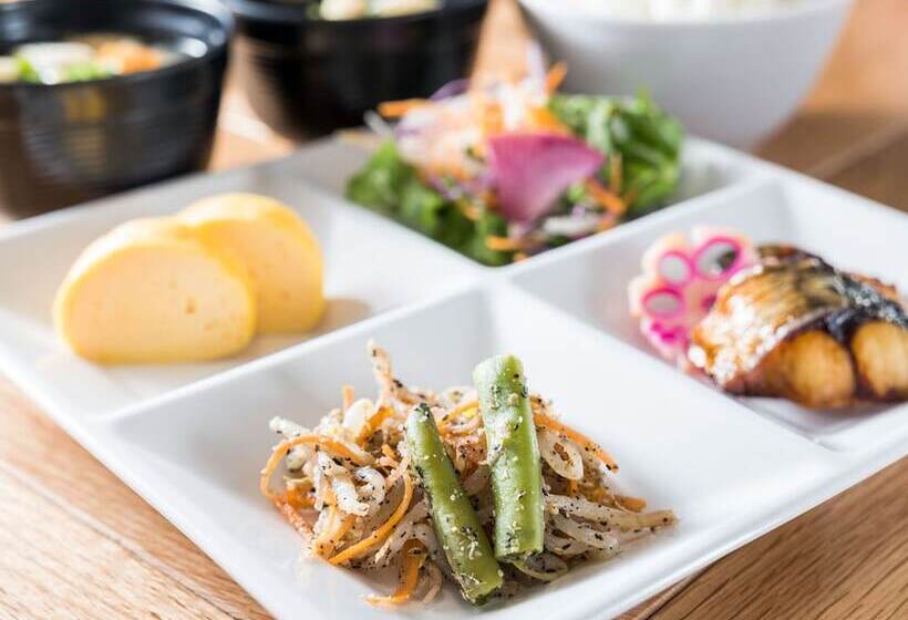 Super Hotel Takamatsu Tamachi