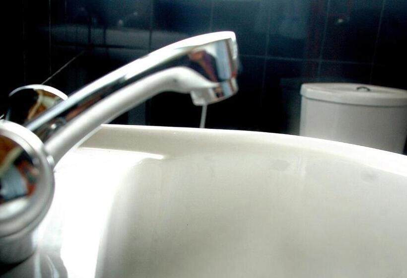 ペンション Chirayu