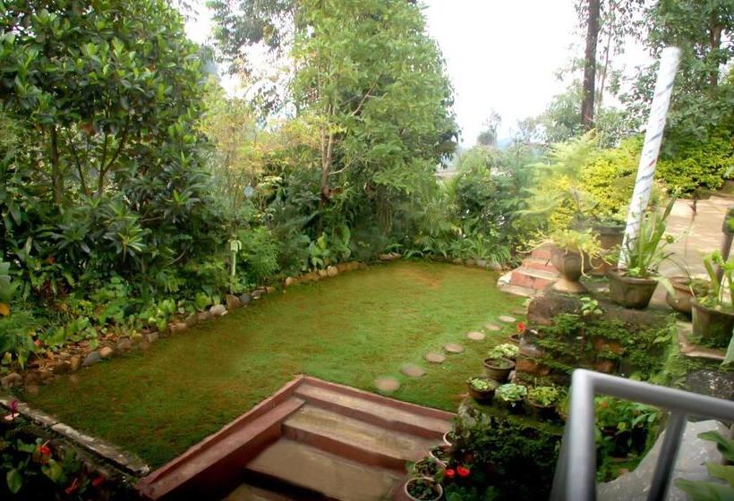 ペンション Chirayu