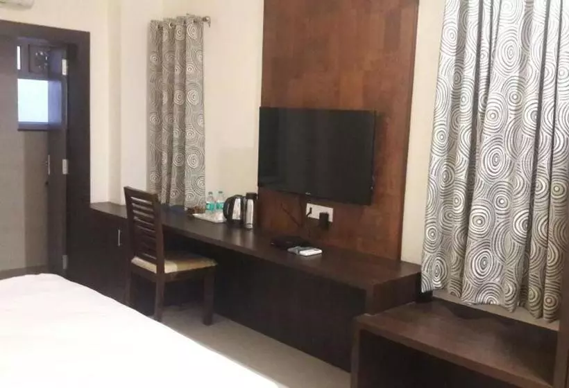 ベッドアンドブレックファースト Adya Inn