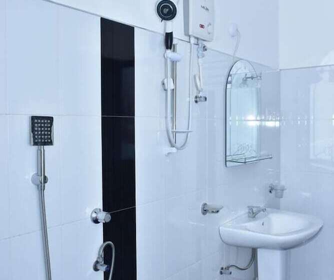 ペンション Baby Elephant Green House