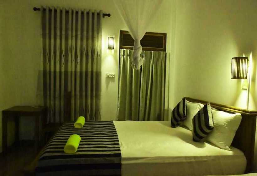 ペンション Baby Elephant Green House