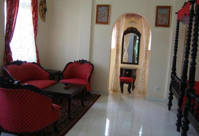 بنسيون Baruah Bhavan