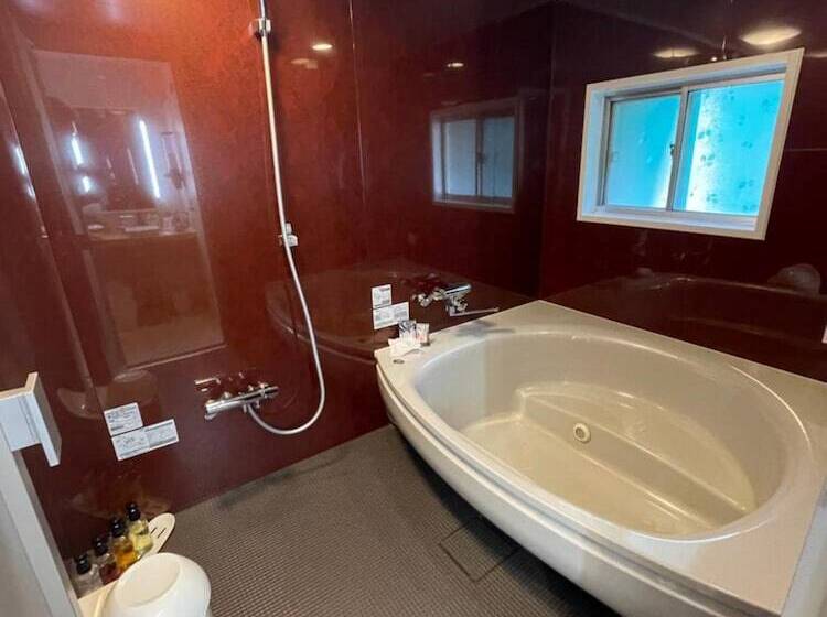 فندق Suzukake   Adult Only