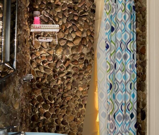 پانسیون Church Street Guest House