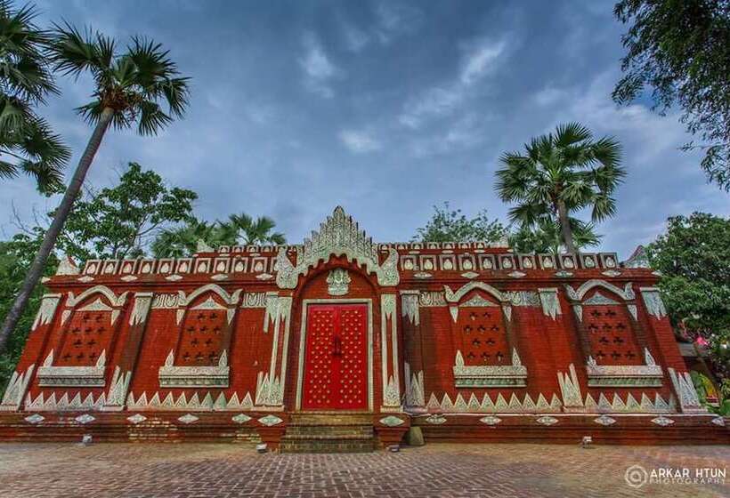 پانسیون Nanda Garden