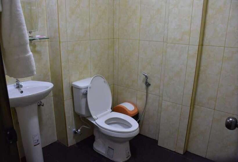 پانسیون Nanda Garden