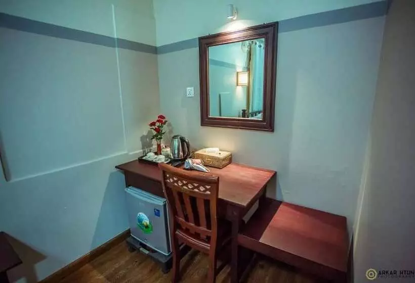 پانسیون Nanda Garden