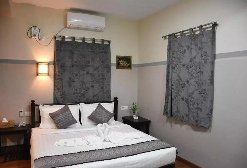 پانسیون Nanda Garden