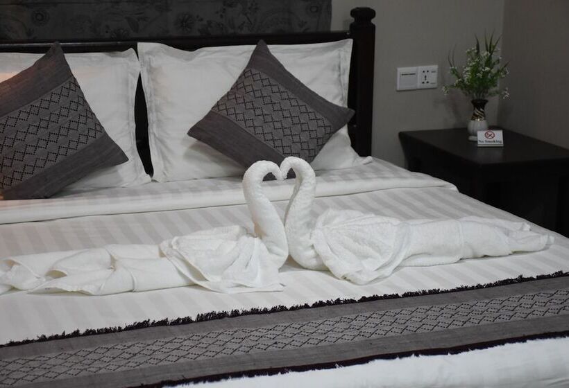 پانسیون Nanda Garden