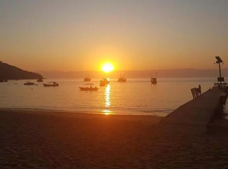 Aamiaismajoitus (B&B) Suítes Encanto Do Pai