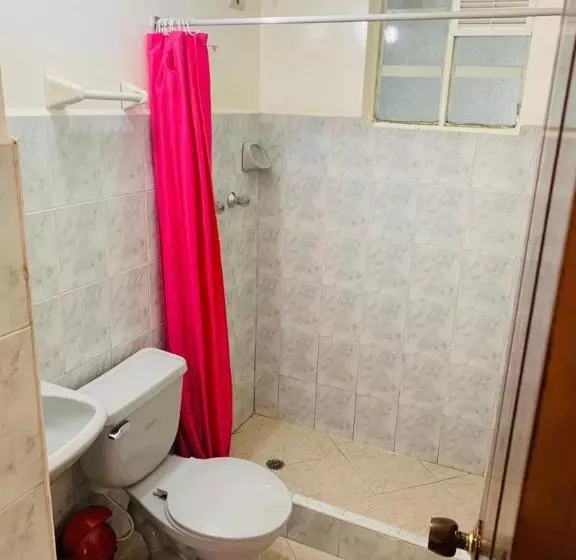 Hotelli Colonial El Bosque
