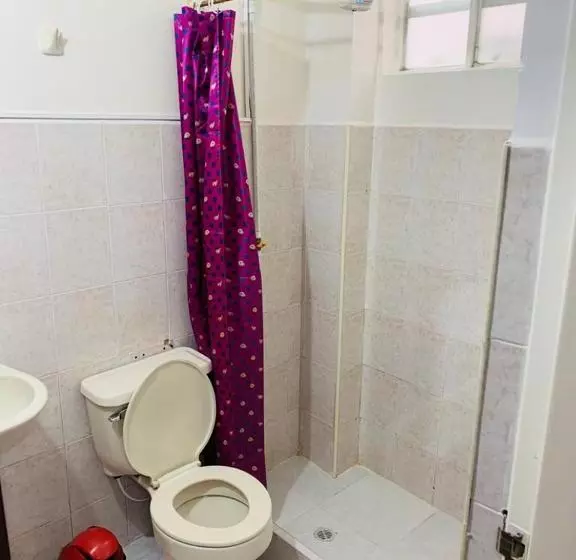 Hotelli Colonial El Bosque