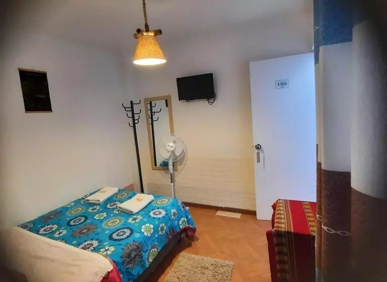 ペンション Hostal Brisa Marina