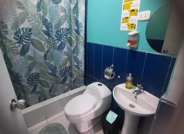 ペンション Hostal Brisa Marina