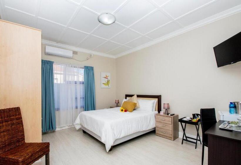 펜션 Walmer Villiers Self Catering