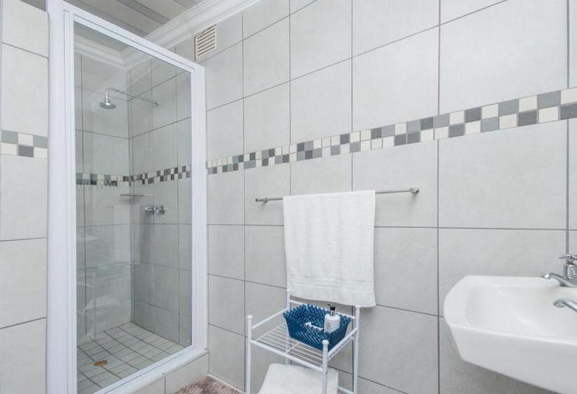 펜션 Walmer Villiers Self Catering