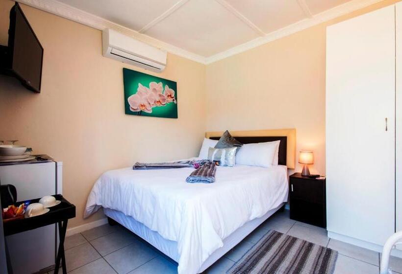 펜션 Walmer Villiers Self Catering