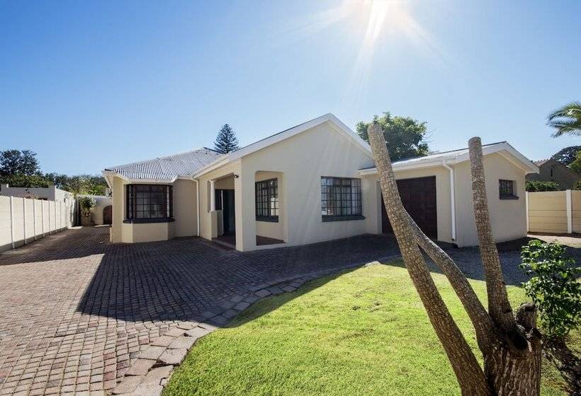 펜션 Walmer Villiers Self Catering