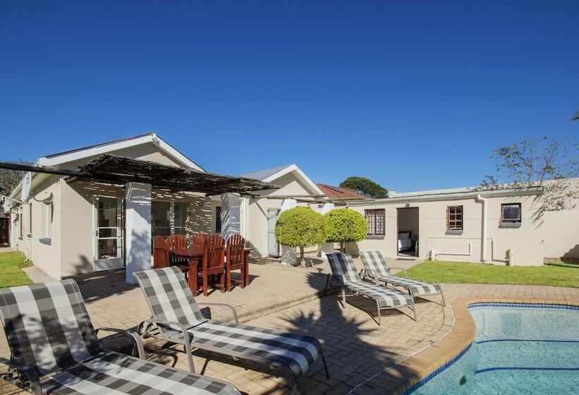 펜션 Walmer Villiers Self Catering