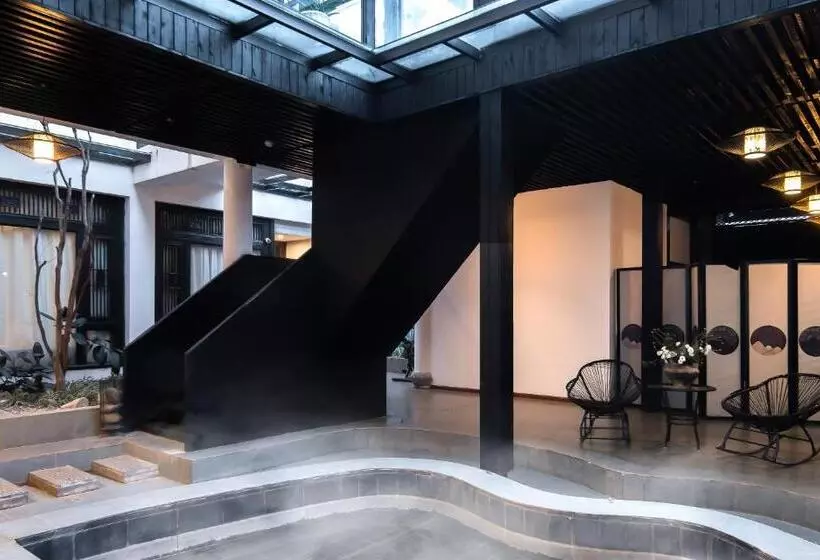 Hotelli Lijiang Gemmer